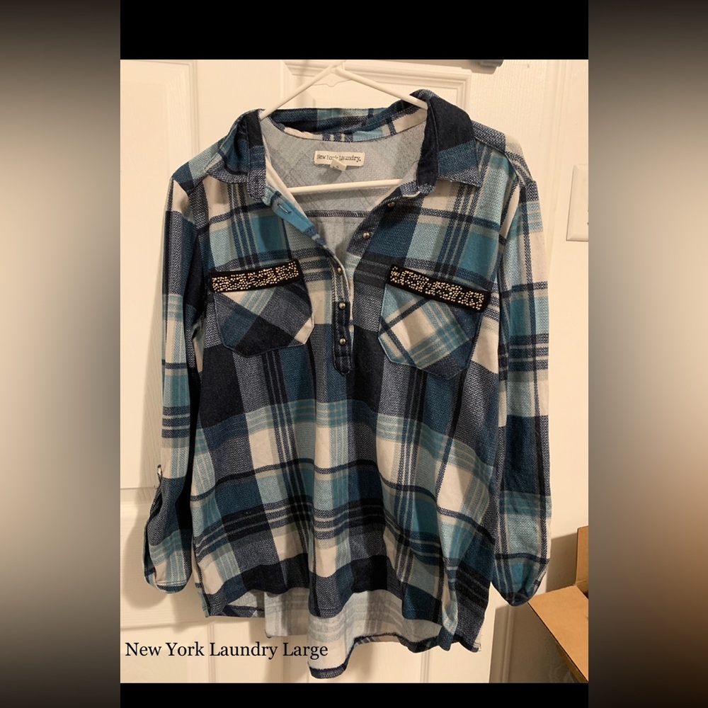 New York Laundry Plaid Top